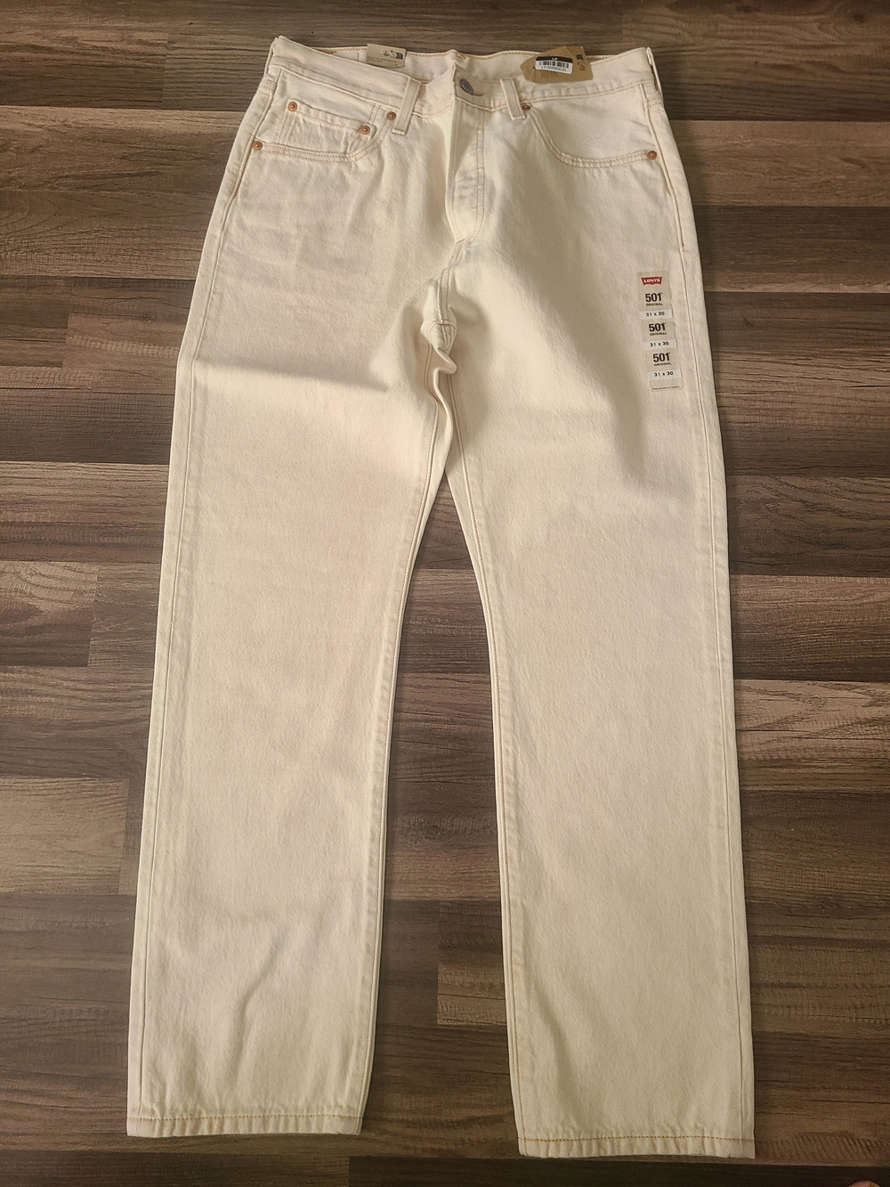 Levi's Women's Straight Jeans in Beige/Cream